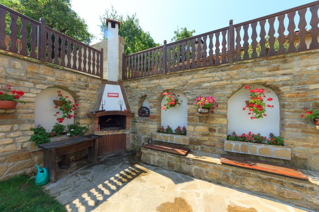 Chamurkov Guest House Veliko Tarnovo Exterior photo